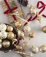 Kit 32 Enfeites para Árvore de Natal Dourado, Champagne e Branco – Bolas e Pendentes Decorativos