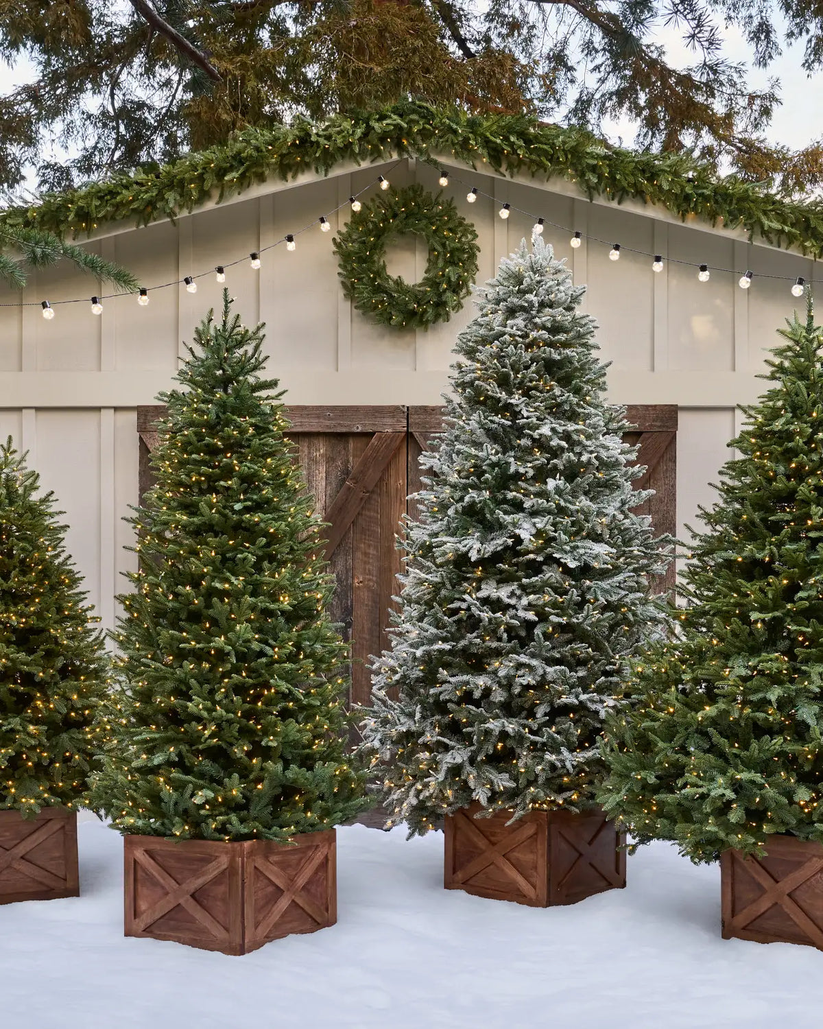 Saia Rígida para árvore de Natal de caixa de madeira