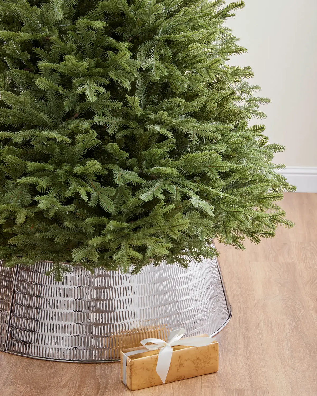 Saia Rígida para Árvore de Natal Prata Metálico Texturizado