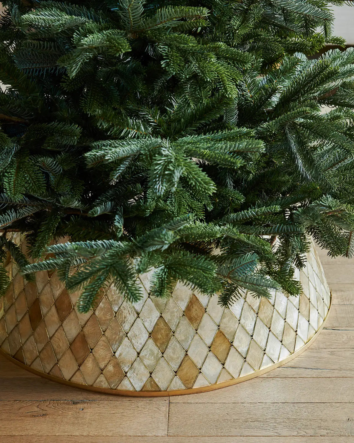 Saia Rígida para Árvore de Natal Mosaico Perolado com Dourado