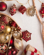Kit 24 Enfeites para Árvore de Natal Vermelho e Dourado com Bolas e Pendentes Decorativos