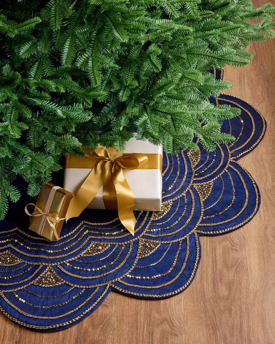 Saia para Árvore de Natal Azul Marinho com Bordados e Paetês Dourados