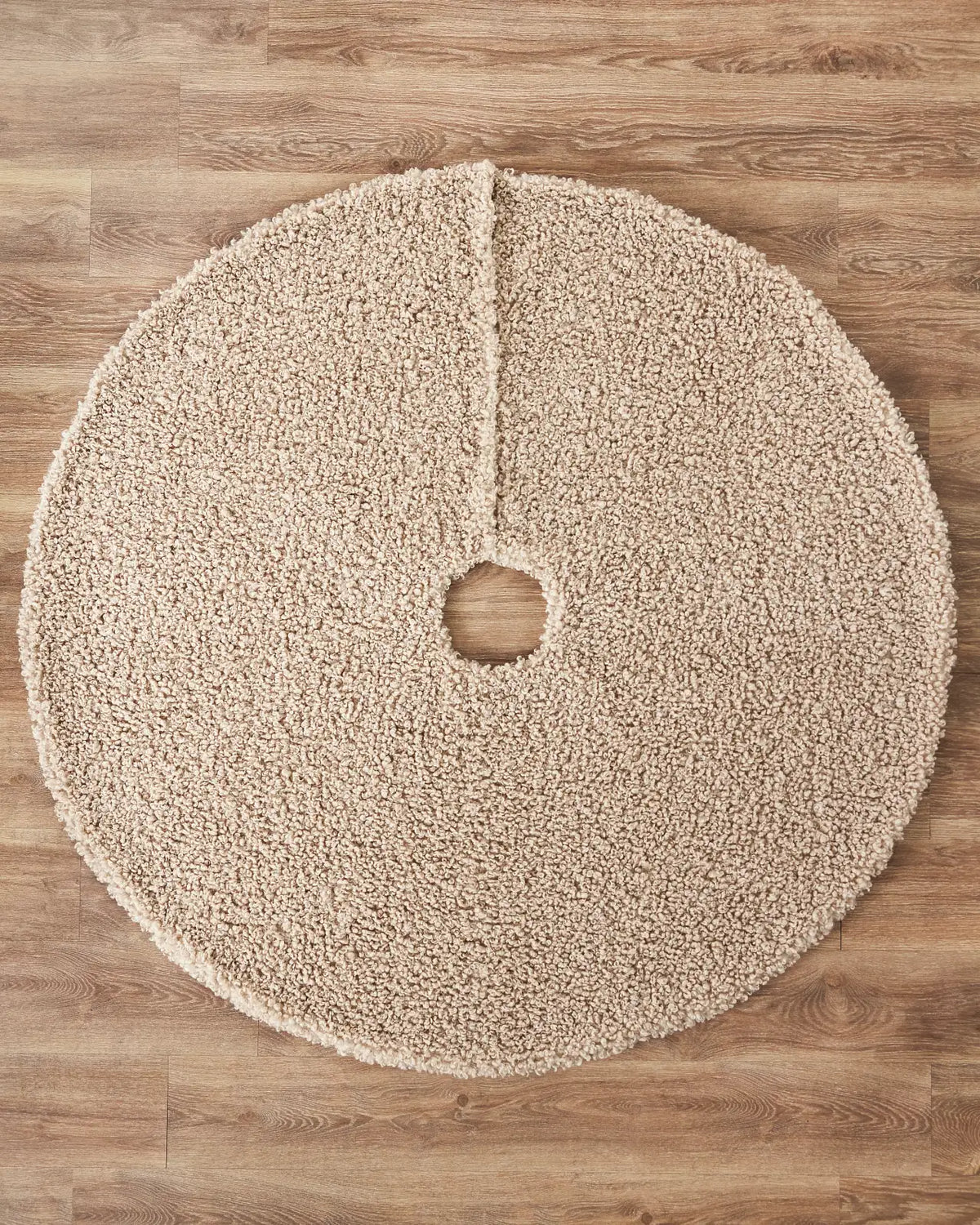 Saia para Árvore de Natal em Bouclé Bege