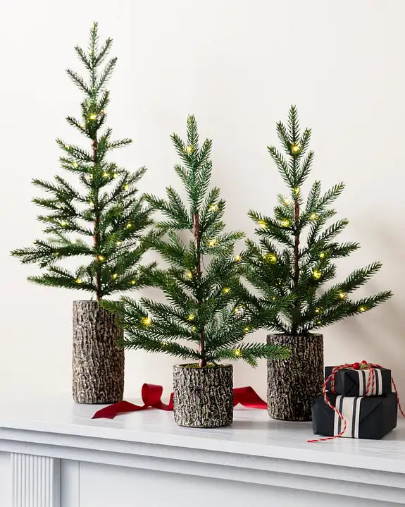 Trio de Mini Árvores de Natal Bosque Encantado Vasos Rústicos com Luzes LED