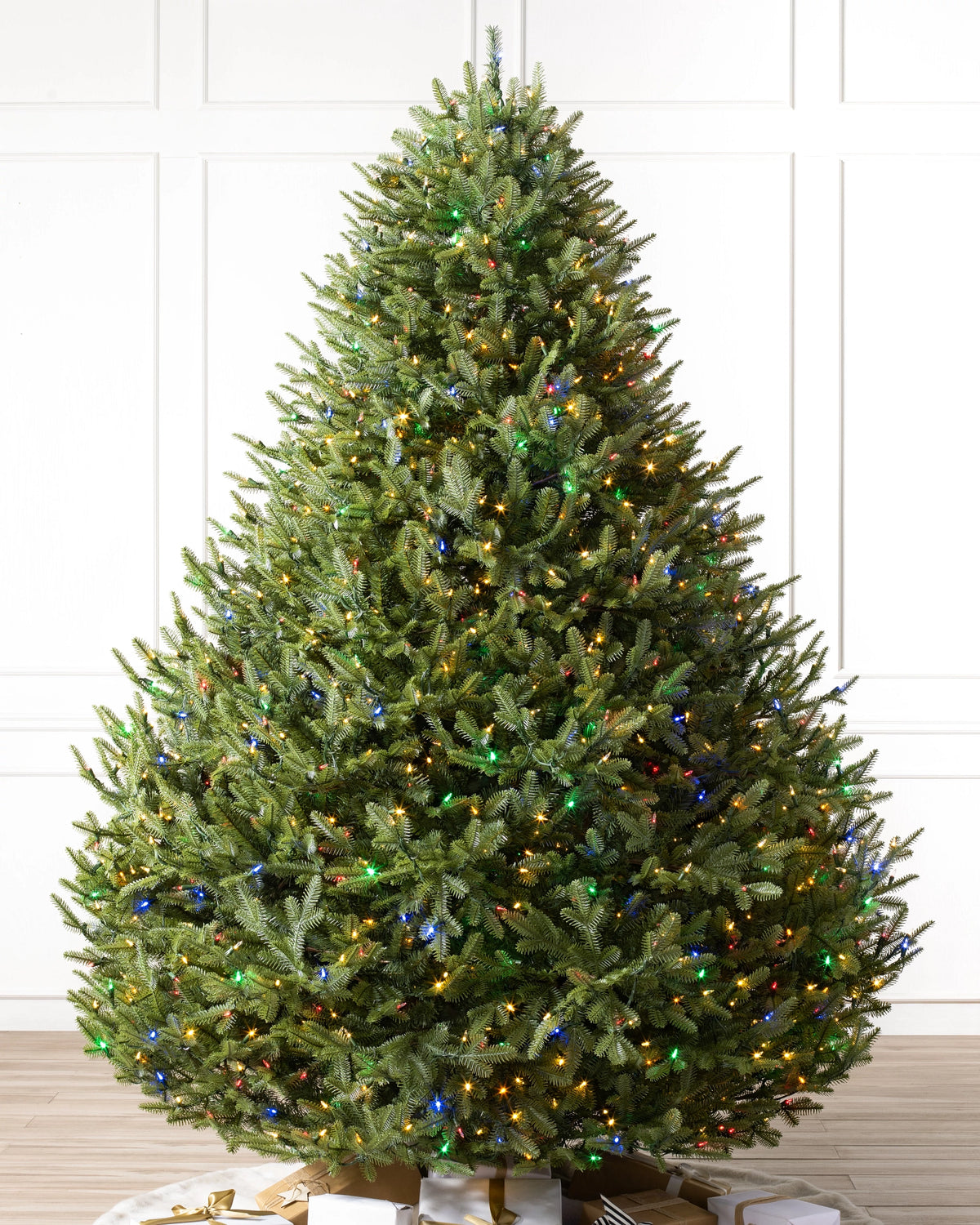 Árvore de Natal Abeto Balsâmico Imperial — Visão completa