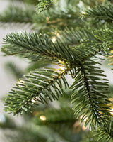 Árvore de Natal Abeto Europeu — Ambiente decorado