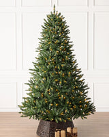 Árvore de Natal Pinheiro Verde Clássico — Visão completa