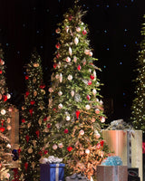 Árvore de Natal Pinheiro Vermelho Slim — Detalhe premium