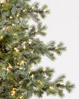 Árvore de Natal Pinheiro Yukon — Composição natalina