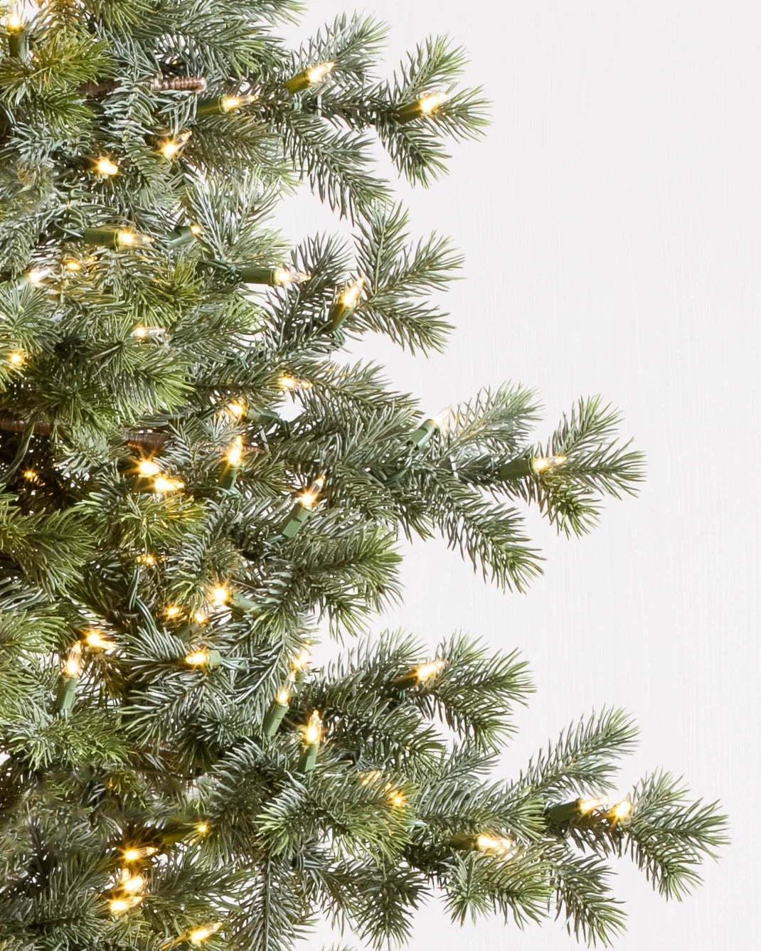 Árvore de Natal Pinheiro Yukon — Composição natalina