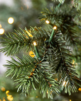 Árvore de Natal Pinheiro Yukon — Detalhe premium